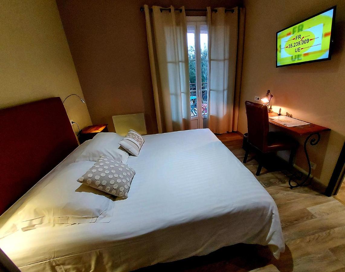 Hotel Les Hauts De Moureze Ngoại thất bức ảnh
