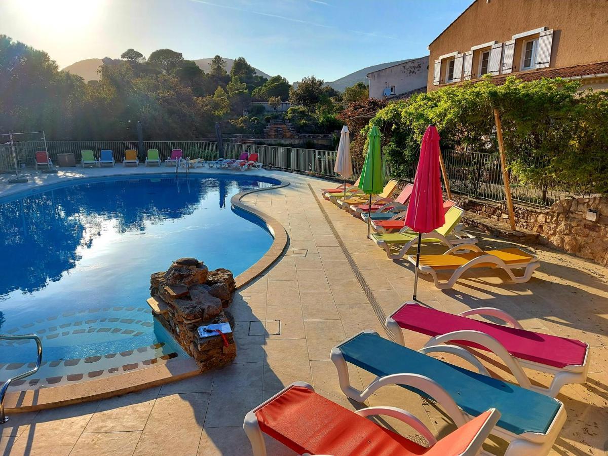 Hotel Les Hauts De Moureze Ngoại thất bức ảnh