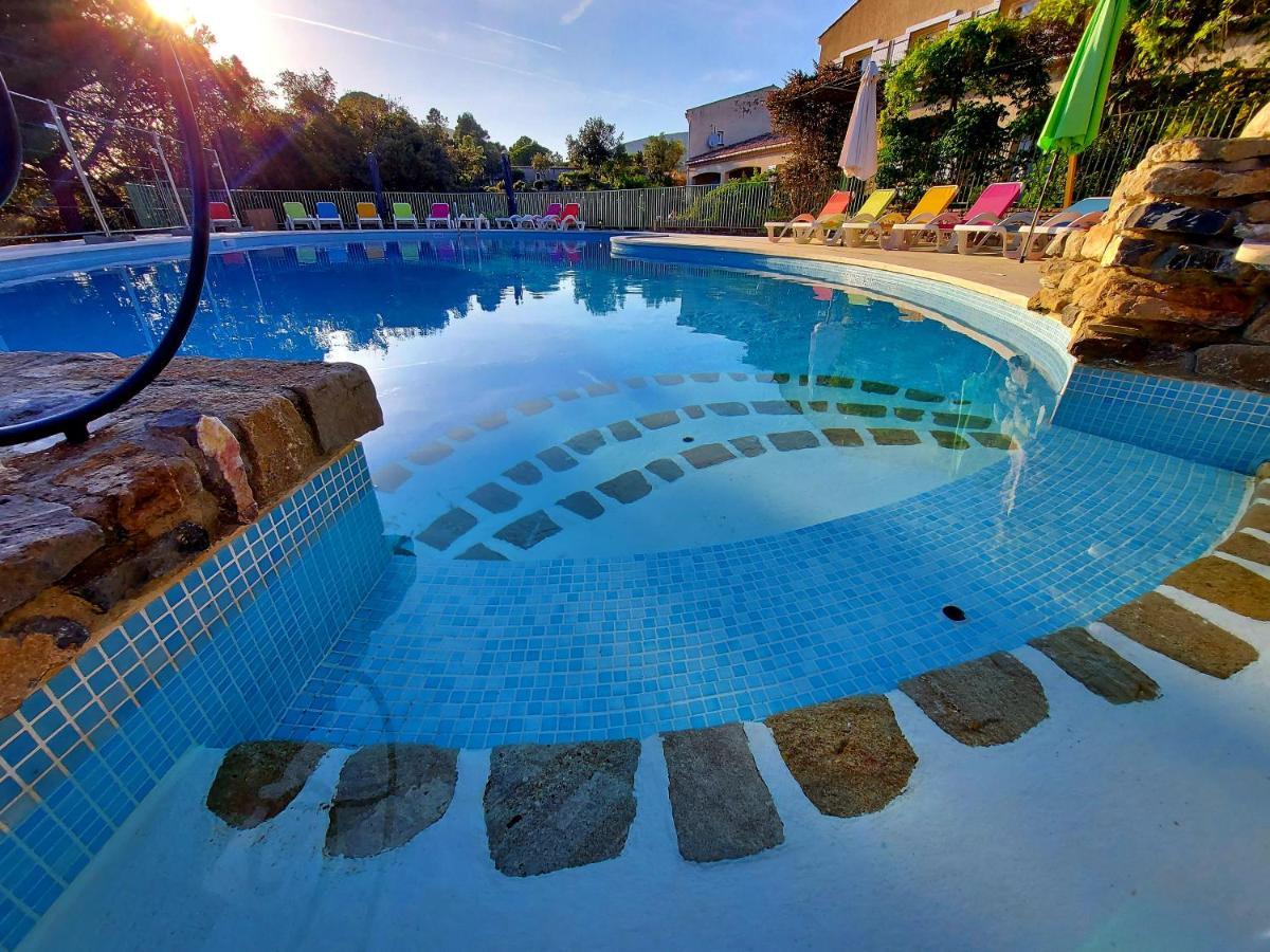 Hotel Les Hauts De Moureze Ngoại thất bức ảnh